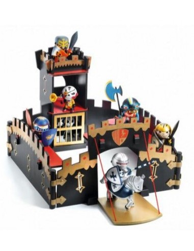 Arty Toys Ze Black Castel (4+) une grave pollution 