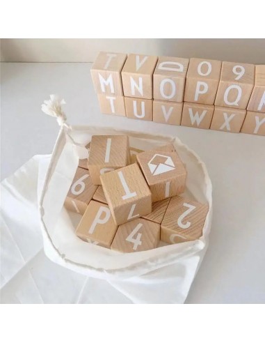 26 cubes alphabet en bois lettres et motifs acheter